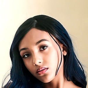 Ariana Simon