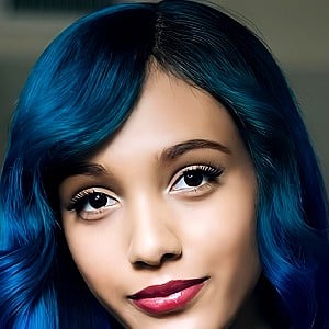 Ariana Simon