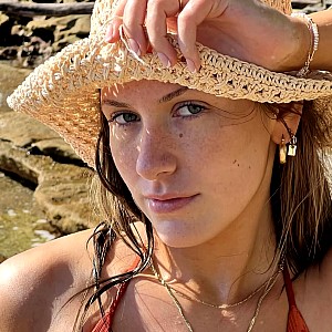 Ariel Davies