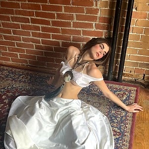Ariel Himbeault