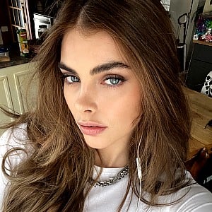 Ariel Himbeault