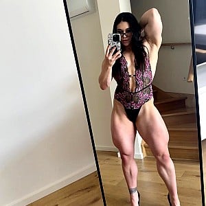 Ariel Rose (Bodybuilder)