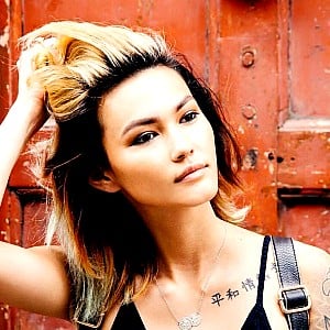 Asami Zdrenka