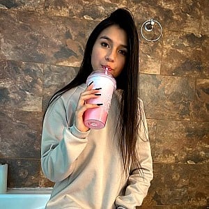 Ashley Jones (Camgirl)
