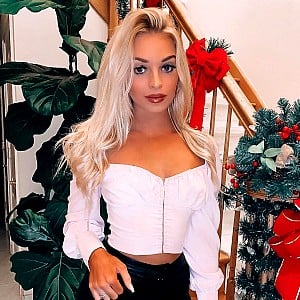 Ashley Weiss