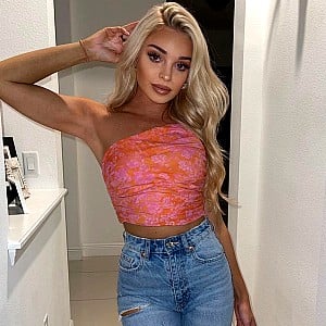 Ashley Weiss