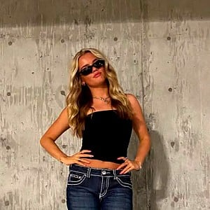 Ashlyn Hanna