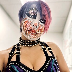 Asuka (wrestler)