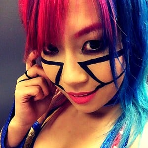 Asuka (wrestler)