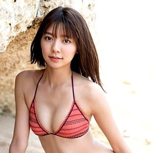 Asuka Kawazu