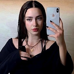 Asya Yavuzcetin