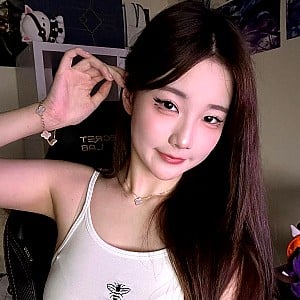Athena Jiang