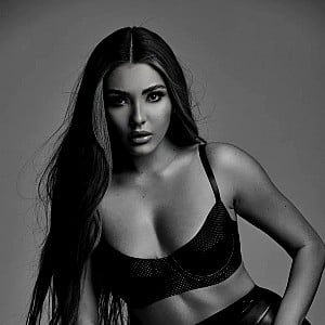 Atiana De La Hoya