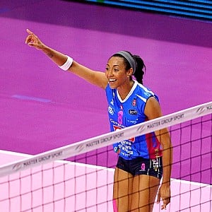 Aurea Cruz