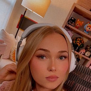 Autumn Rhodes