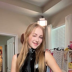 Ava Cherry