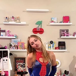 Ava Cherry