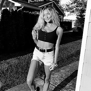 Ava Getz