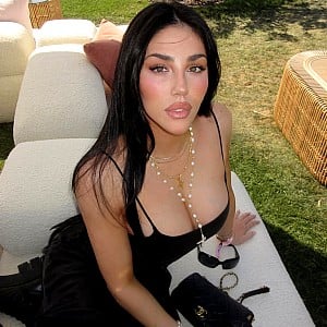 Ava Lane