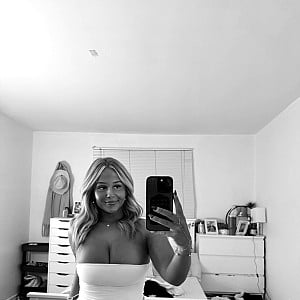 Ava Ludwar