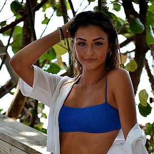 Ava Majury