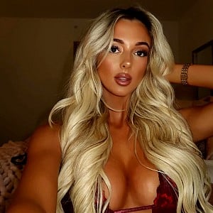 Ava Monroe (Model)