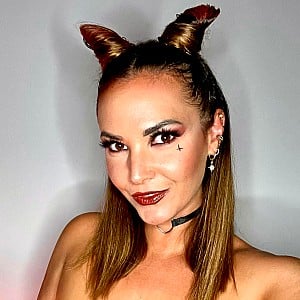 Ava Moore