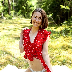 Ava Q