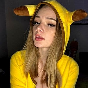Ava Reyes