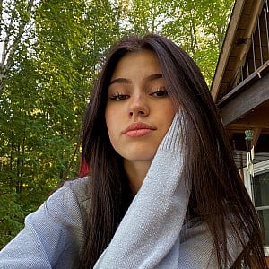 Ava Rose (model)