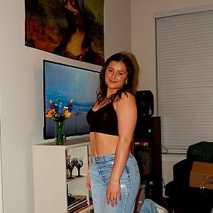 Ava Roth