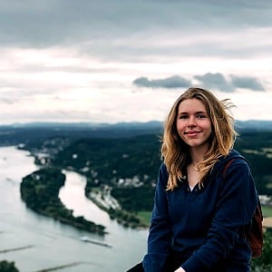 Awesome Elina