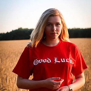 Awesome Elina