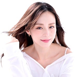 Aya Hirano