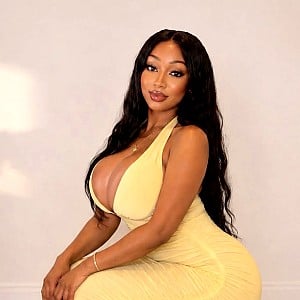 Ayesha Brown