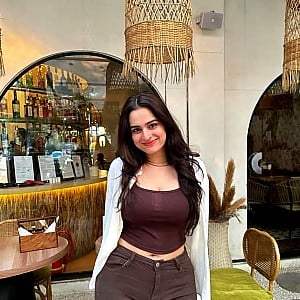 Ayesha Khan