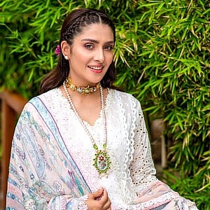 Ayeza Khan
