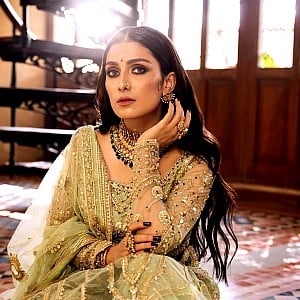 Ayeza Khan