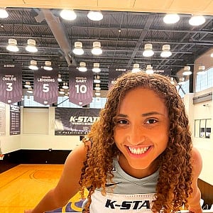 Ayoka Lee