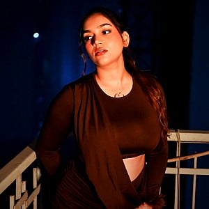 Ayushi Sharmaa