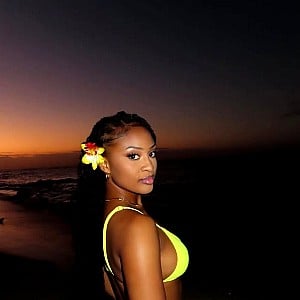 Aziza Major