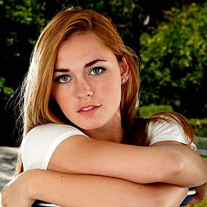 Bailey Rayne