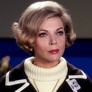 Barbara Bain