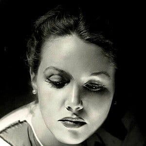 Barbara Britton