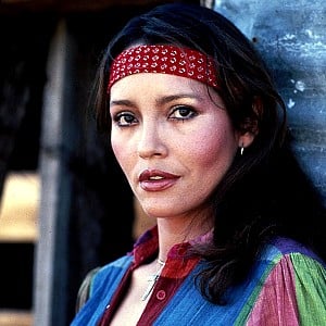 Barbara Carrera