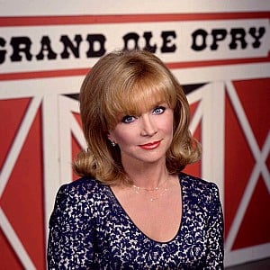 Barbara Mandrell