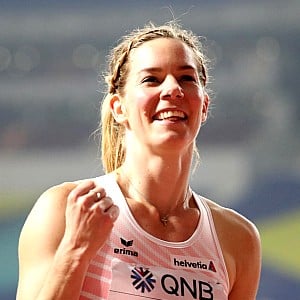 Beate Schrott
