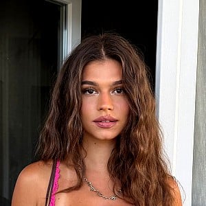 Bella Eftene