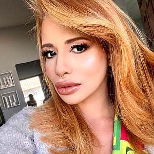 Bella Martinez
