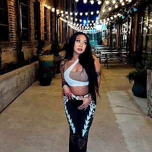 Bella Moon